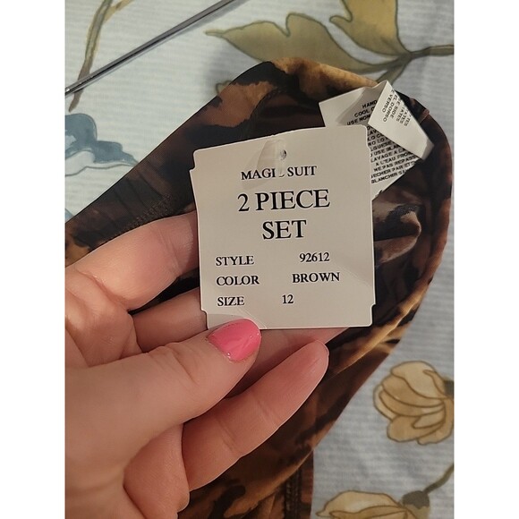 NWT Magicsuit By Miraclesuit 2 Piece Swimsuit Animal Print Slimming Shapewear 12 - Picture 7 of 10